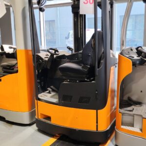 STILL FM 14 Reach Truck – 1.4 TON – 2002 2
